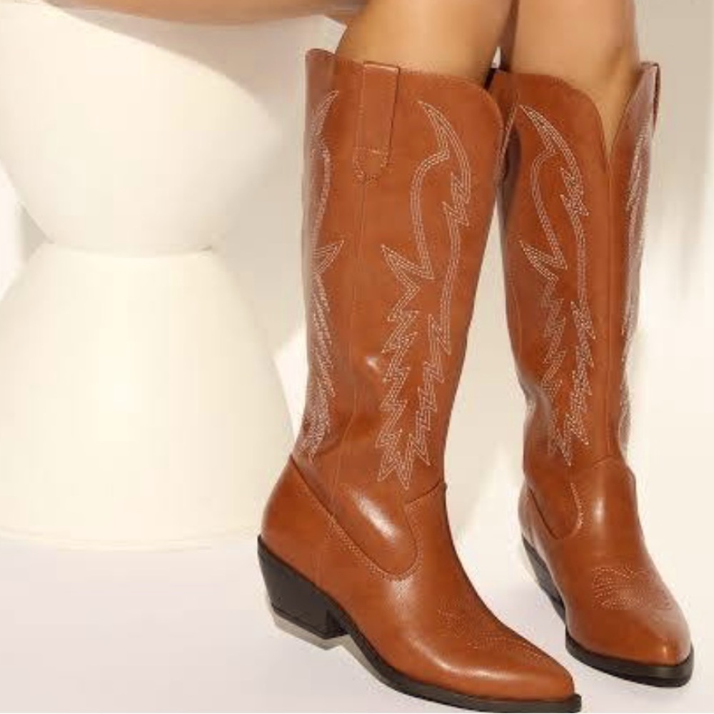 pretty cow girl boots